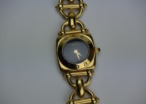 「GUCCI グッチ 6400L 買取りました」