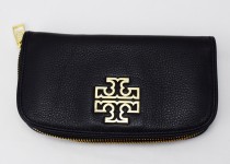 「トリーバーチ　toryburch 財布　ブランド品　買取りました」