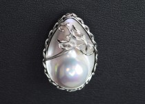 「パール　真珠　ブローチ　宝石　買取りました」
