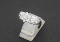「ダイヤモンド　宝石　買取りました」