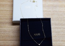 「ブランドジュエリー　宝石　買取りました」