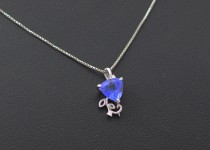 「タンザナイト　ネックレス　宝石　買取りました」