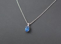 「アパタイト　宝石　ネックレス　買取りました」