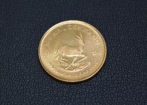 「金・プラチナ　金貨　買取りました」