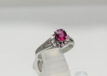 「ルビー　ダイヤモンド　宝石　指輪　買取りました」