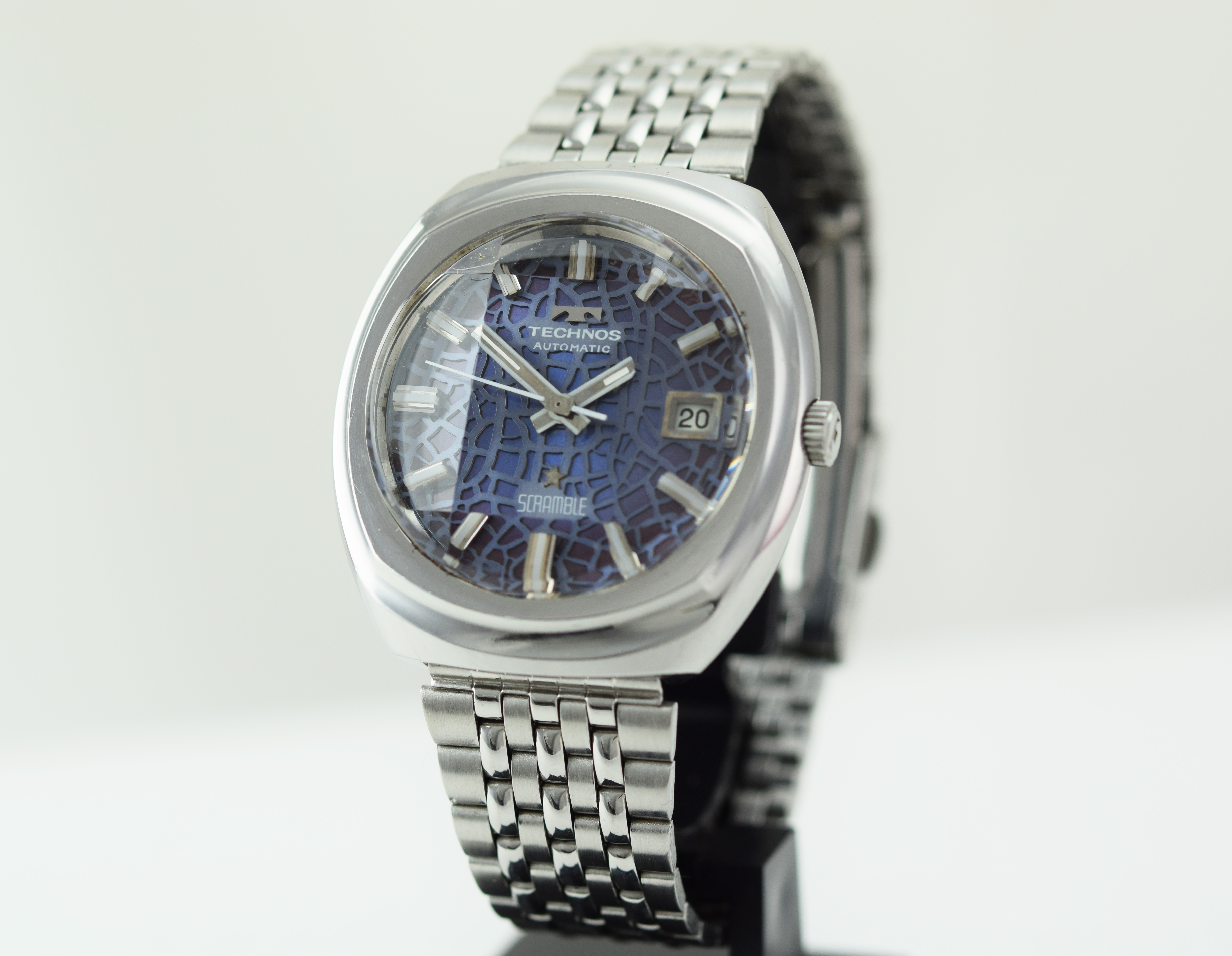 「テクノス スクランブル 腕時計 買取りました」 - 野村質店 ｜京都・東山・五条にある開業百有余年の質屋・買取店