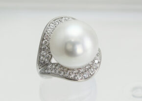 真珠　パール　ダイヤモンド　指輪
