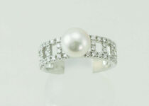 「ミキモト　パール　プラチナ　指輪　宝石　ブランドジュエリー　買取りました」