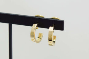 カルティエ ミニ ラブ ピアス