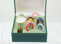 「グッチ　チェンジベゼル　腕時計　買取りました」